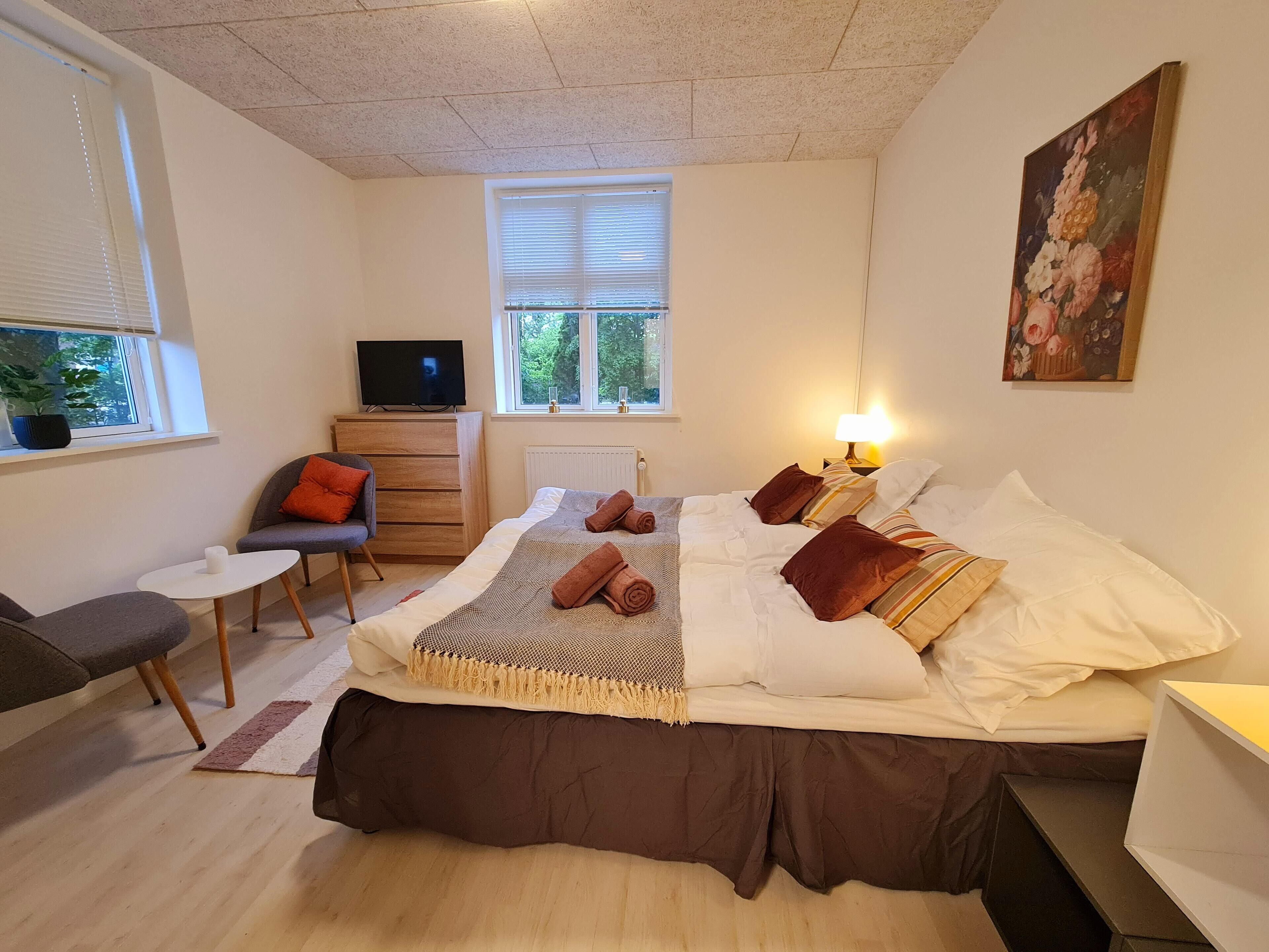 Sengetøy av topp kvalitet, memory foam-senger og individuelt dekorert