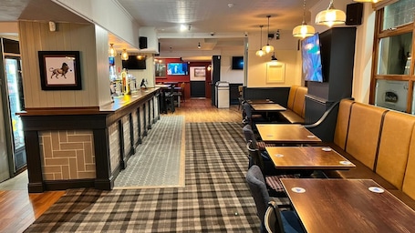 Bar (en la propiedad)