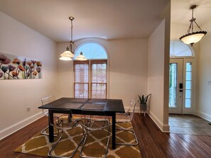 تناول الطعام