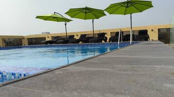 Alberca al aire libre