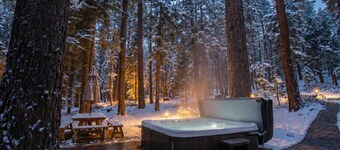 The Tallac Lodge - Hot Tub/Walk 2 Beach!