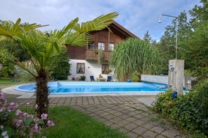 Beheizter Pool