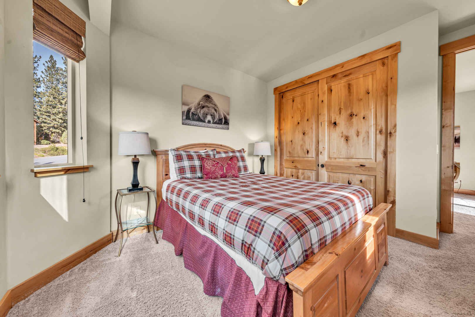 4 bedrooms, iron/ironing board, travel cot, WiFi