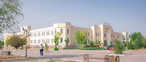 숙박 시설 정면