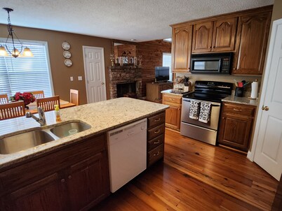 8. Beautiful secluded creek front lodge sleeps 19