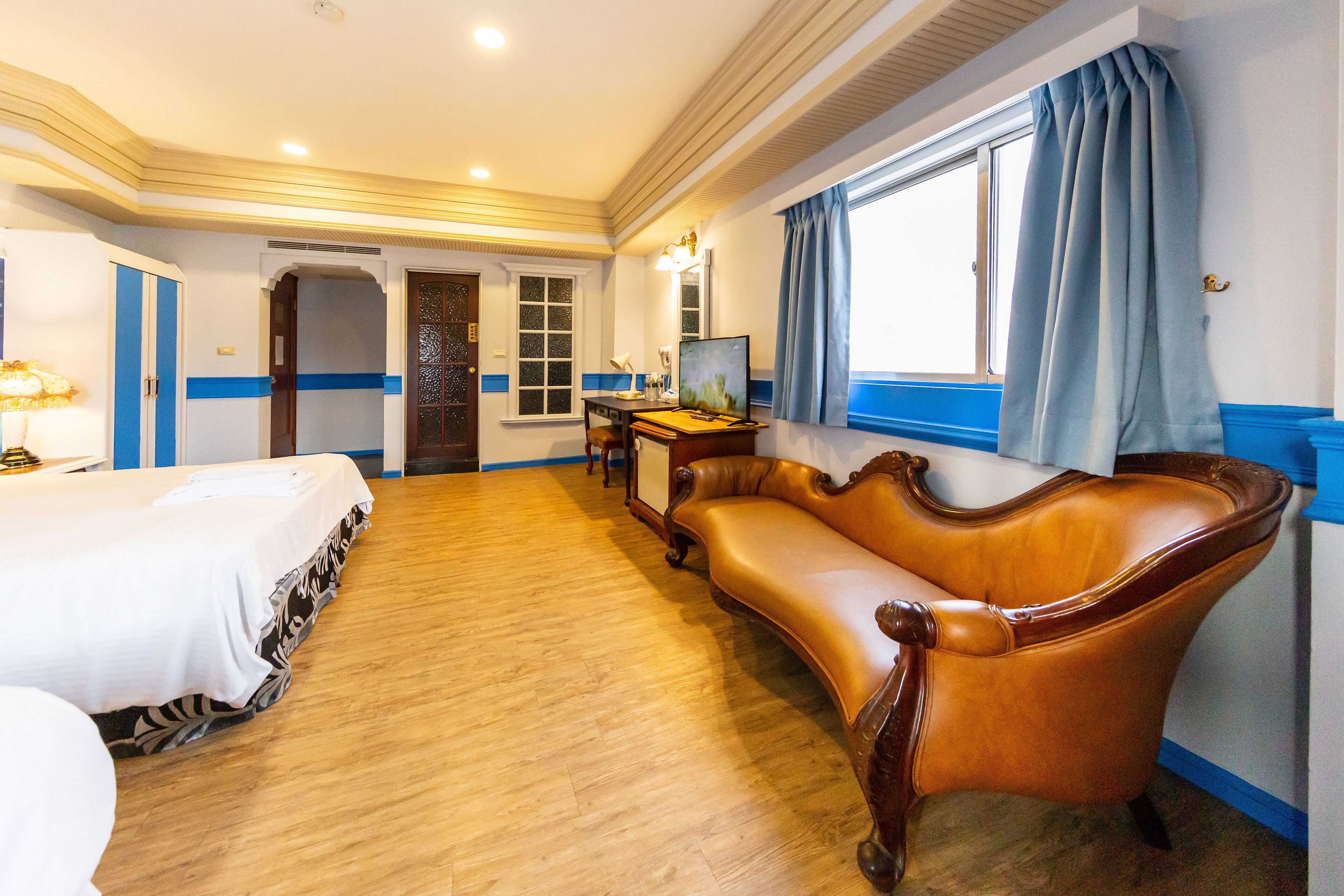 Deluxe Quadruple Room, Non Smoking, Bathtub | View from room