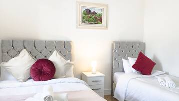 Family Triple Room, Shared Bathroom