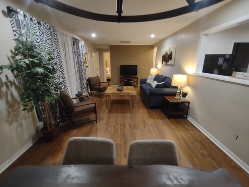 Classic Ranch close to the Buffalo Airport