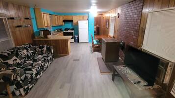 Smart TV, video games