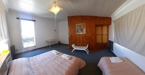 1 bedroom, WiFi, bed sheets
