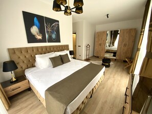 Executive Suite | In-room safe, blackout drapes, soundproofing, iron/ironing board - Olivera Suites (Istanbul)