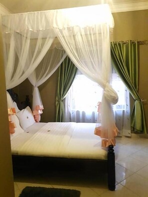 Hochwertige Bettwaren, Betten mit Memory-Foam-Matratzen