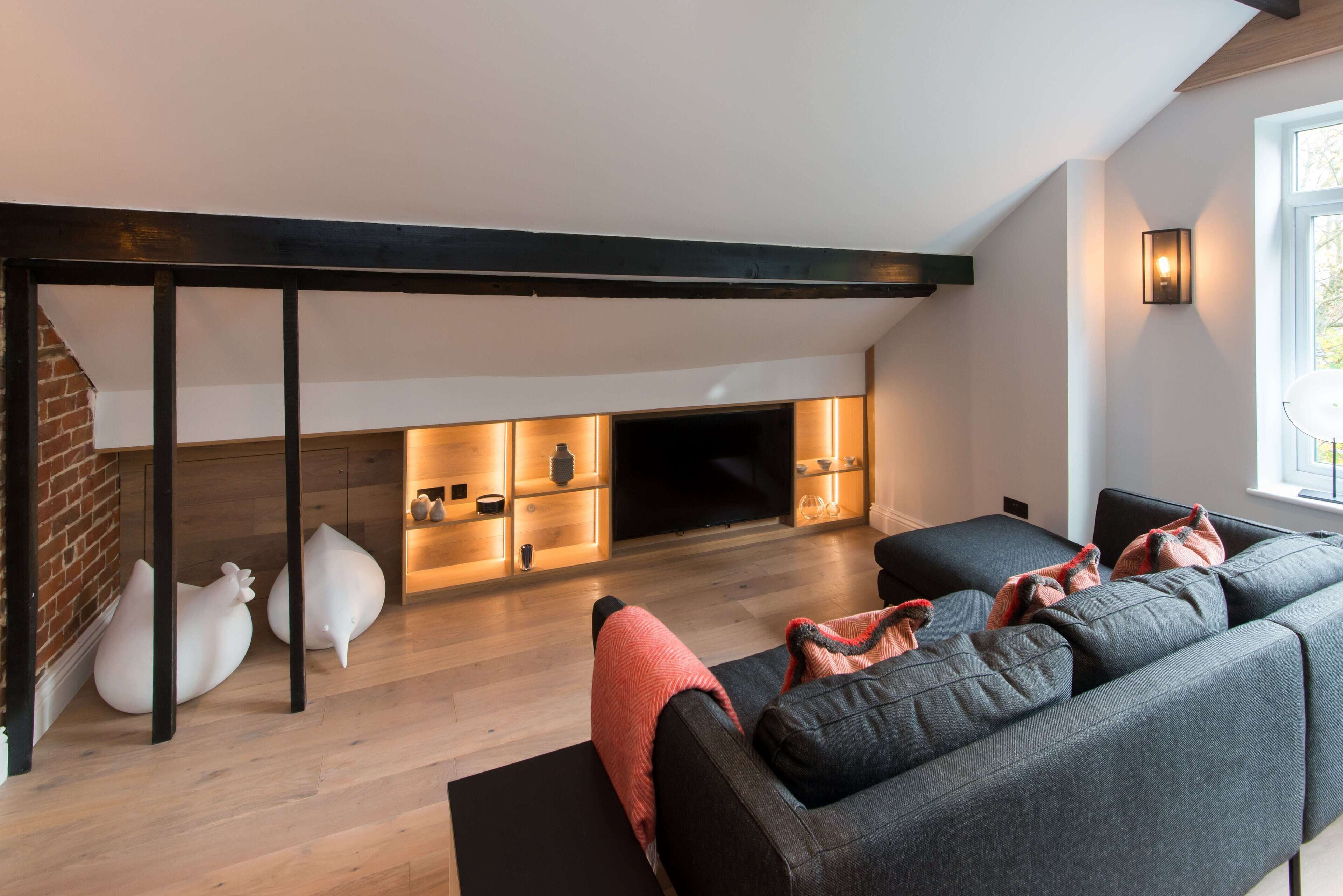 Apartment | Living area | TV