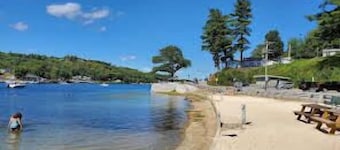 Delightful Lake View Cabin in Alton Bay Now featuring Lake Access, AC/ TV/ WiFi