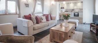 Fferm-Llong Cottage (Ship Farm) - 2 Bedroom -Rhossili