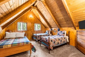3 bedrooms, iron/ironing board, Internet, bed sheets