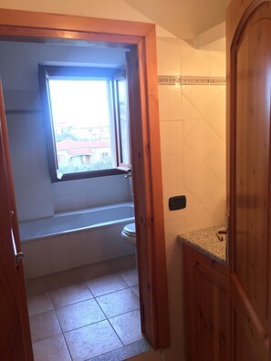 Bañera, bidet
