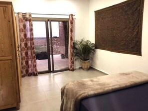 2 quartos, Wi-Fi de cortesia, roupa de cama