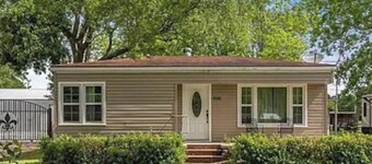 The Parson's Cottage - Charming, Cozy, Adorable!