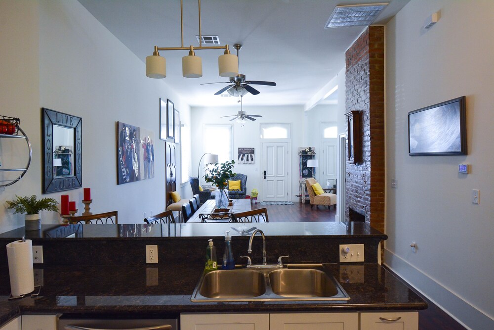 Historic 2bd, 2ba near Frenchmen and French Quarter New Orleans Vrbo