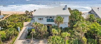 Carpe Beachiem Home, Ocean Views & Dual Decks