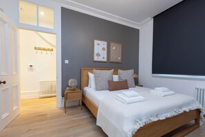 1 Schlafzimmer, Bügeleisen/Bügelbrett, Bettwäsche