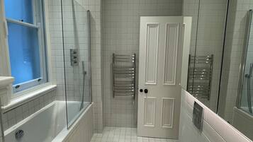 Bathtub, hair dryer