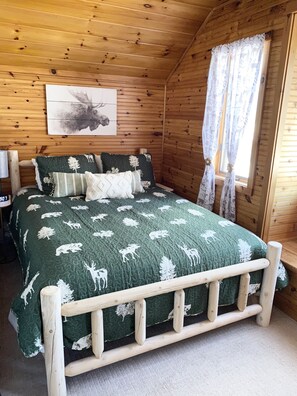 3 bedrooms, memory foam beds, desk, iron/ironing board