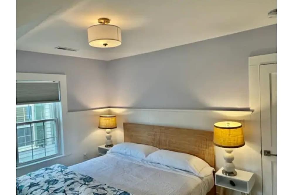 Newly Renovated 2 family Home w parking in Marblehead. Prime location