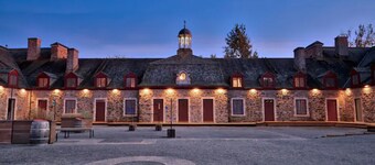 Ruitershuis, jacuzzi en stal