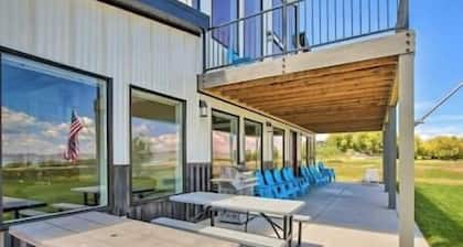 Bear Lake Beach Front! Sleeps 46