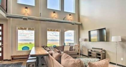 Bear Lake Beach Front! Sleeps 46