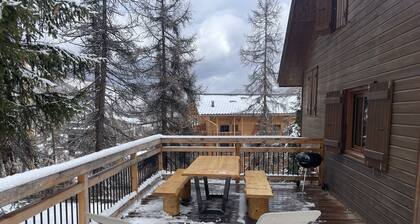 Chalet familial, au calme, plein centre station des Claux Ă 250 des pistes<br>