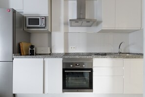 Fridge, microwave, stovetop, toaster