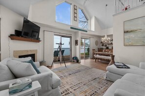 TV, fireplace, video games