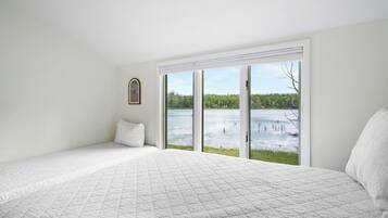 3 Schlafzimmer, Schreibtisch, Bügeleisen/Bügelbrett, kostenloses WLAN