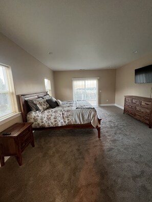 3 Schlafzimmer, Bügeleisen/Bügelbrett, kostenloses WLAN, Bettwäsche