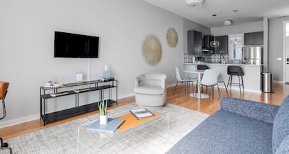 Walkable Location, Chic Décor, Superior Service