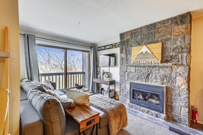 Condo, Multiple Beds (Whiffletree F6) | Living area - Whiffletree F6 (Killington)