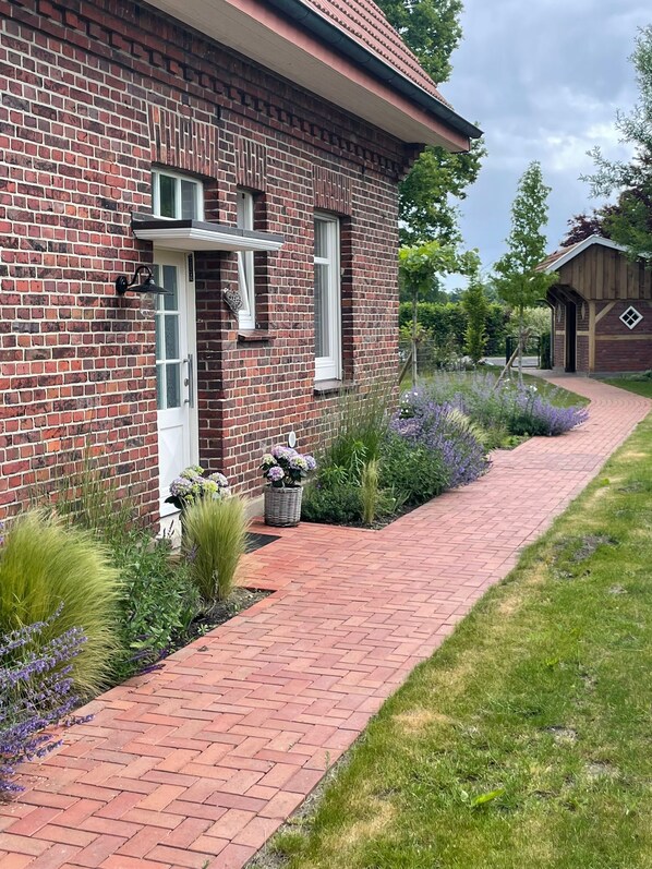 Exterior detail - Cozy vacation home in a rural location with a large garden (Gescher)