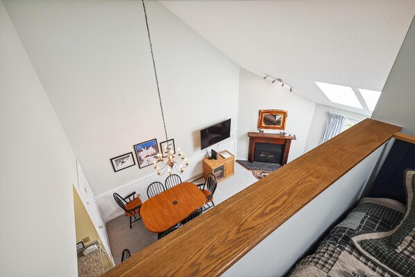 Condo, Multiple Beds (Pico F305) | Dining - Pico F305 (Killington)