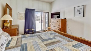 Condo, 1 Queen Bed with Sofa bed (Pico C103) - Pico C103 (Killington)