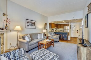 Living area - Pico C103 (Killington)