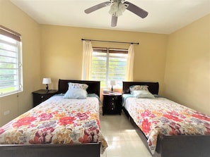2 bedrooms, desk, free WiFi, bed sheets