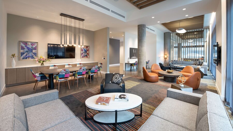 Holman Riverfront Park Hotel Salem, Tapestry by Hilton