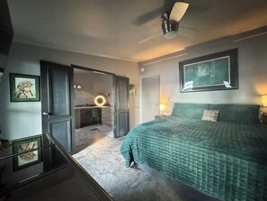 5 chambres, fer et planche à repasser, Wi-Fi gratuit, draps fournis