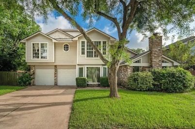 Spacious 3 Bedroom-House for Families/Work Related