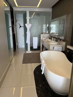 Badewanne, Bidet