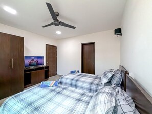 2 Schlafzimmer, kostenloses WLAN, Bettwäsche, Rollstuhlgeeignet