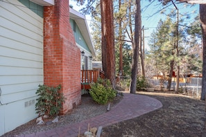 Enceinte de lâhĂ©bergement